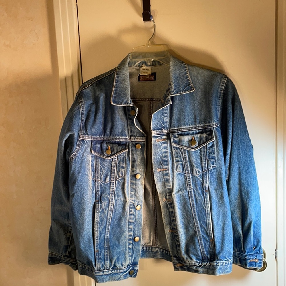 Great land Sportswear Jean Jacket Size Large
